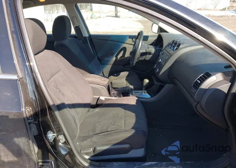 2012 Nissan Altima 2.5 S из США, поврежденный, VIN 1N4AL2AP8CN526036